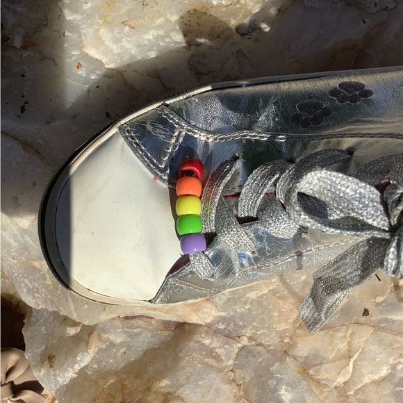 Steve Madden Metallic Silver Sneakers with Floral Design - Picture 2 of 12